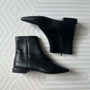 paolo booties never worn